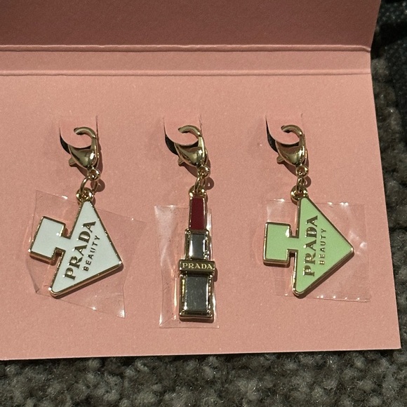 Prada Gift Set - Picture 6 of 15